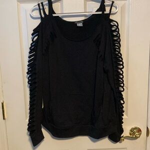 Never worn. Venus long sleeve with cut out top. Size XL.
